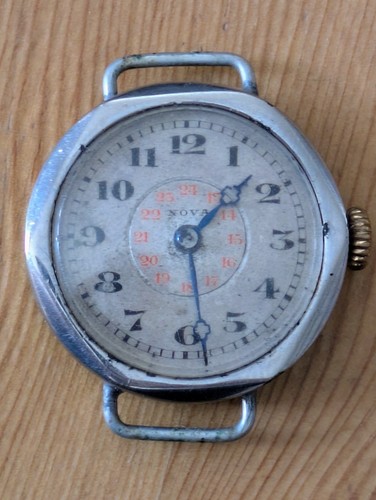 Antike nova armbanduhr - nova, swiss