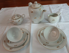 Kaffeekern von Reinecke Porzellan Eisenberg in Thüringen, mit floralen Golddekor