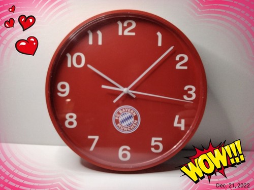 Wanduhr mit hochwertigen
