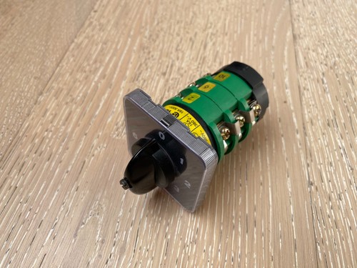 Square starkstrom k1f003u - square, d