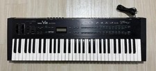 YAMAHA V2 61-Key FM