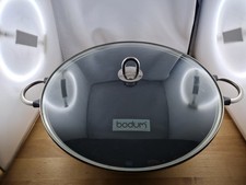 Bodum® Gusseisen-Wok – Massive Qualität mit Glasdeckel | Sehr Gut