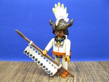 Indianer mit Speer Figur