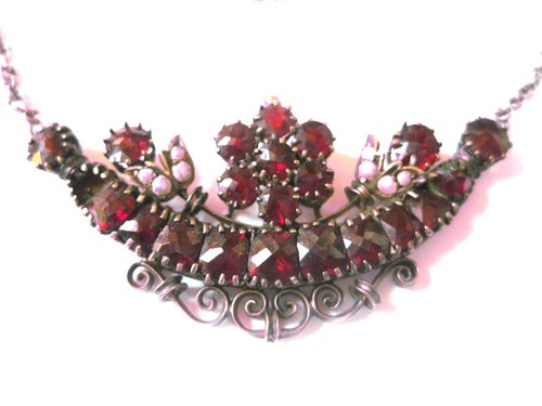 Antikes collier mit granat - collier,
