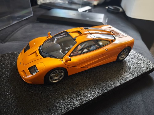 Minichamps mclaren orange - mclaren,