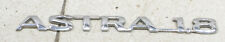 OPEL Astra F Caravan Bj 1996 Emblem Schriftzug ASTRA 1.8 #58937-B402