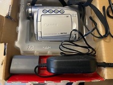 Canon MV700 MiniDV Camcorder