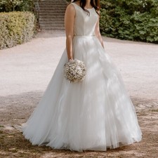 wunderschönes A-Linie Brautkleid/Hochzeitskleid von Lilly Größe 38 mit Unterrock