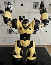  WowWee 2004 Robosapien 35,56cm hoch Roboter  Als Ersatzteil.