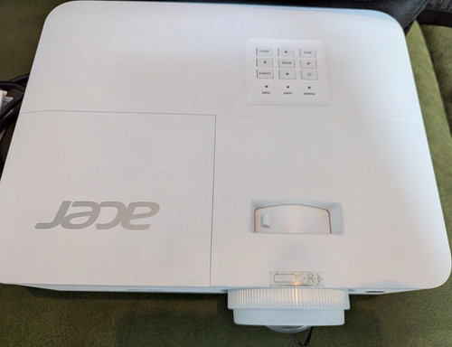 Acer beamer h6800 uhd - 4k, 9