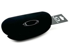 1 großes Oakley Brillenetui