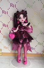 Draculaura Monster High Monster Ball Puppe  