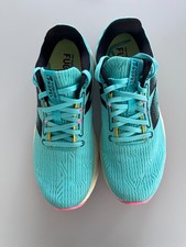 New Balance FuelCell Propel V4, Damen Laufschuh, Gr. US W8,5