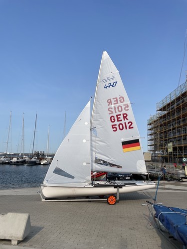 470er segelfertig