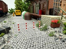 Absperrpfosten – rot/weiß