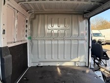 Original Trennwand Laderaum