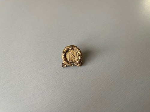 Pin lorbeerkranz kaiser - lorbeerkranz,