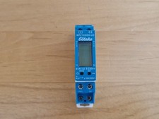 Eltako MFZ12DDX-UC digital einstellbares Multifunktions- Zeitrelais, 1 Stück