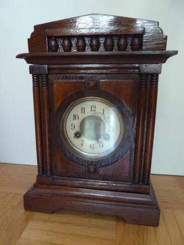 Antike kleine holz - holz, uhr