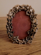 kleiner ovaler Bilderrahmen