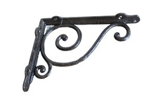 Regalträger geschwungen