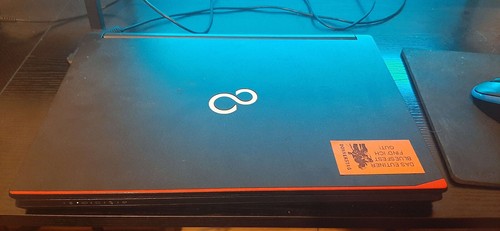 Fujitsu lifebook e546 - fujitsu,