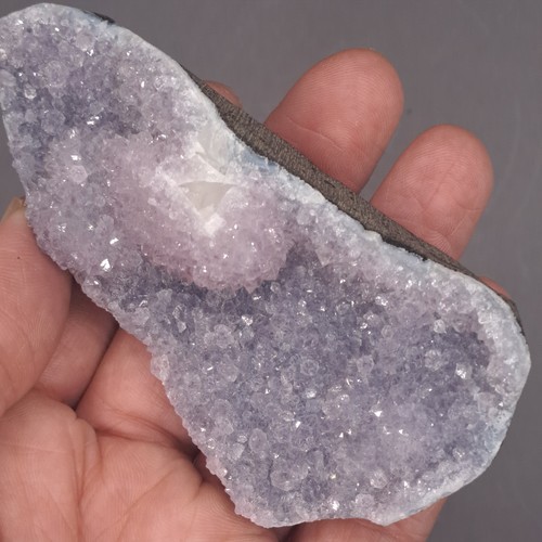 Amethyst-Chalcedon-Druse