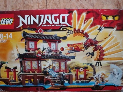 Lego ninjago 2507 feuertempel - lego,