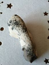 Nr. 2  Steinbeil Steinaxt