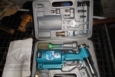 Schneider Druckluft Nietgerät