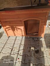 Hundehütte isoliert