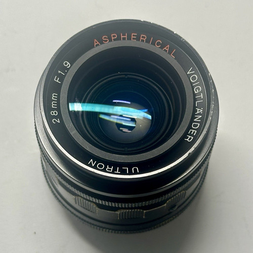 Leica voigtländer ultron - ✱,