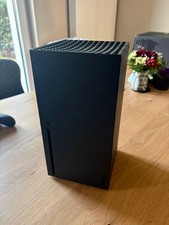 Xbox Series x 1 TB SSD Konsole mit Microsoft Controller und OVP