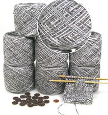 1000g  weiche Wolle ** MOUNTAIN ** Designerwolle Wollpaket + Knöpfe  (1kg) Nr.28