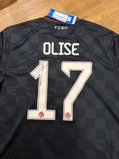 —SIGNIERT— FC Bayern