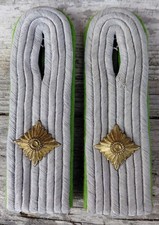Schulterstücke Oberleutnant