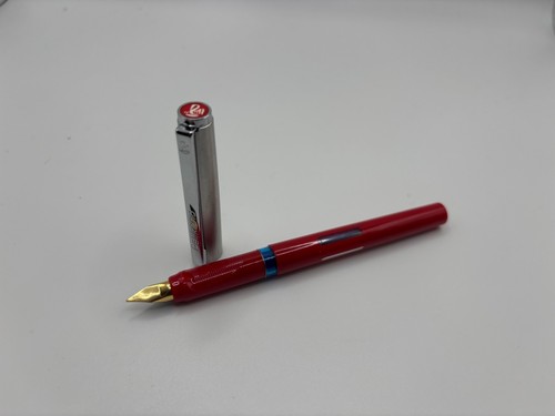 Pelikan pelikano p450 modell - ,