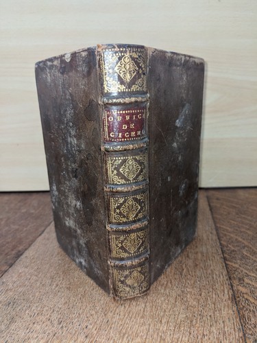 Altes buch bois - buch,