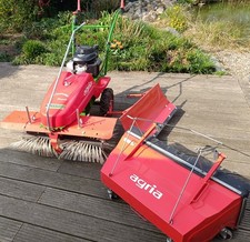 Schmutz-& Schneekehrmaschine