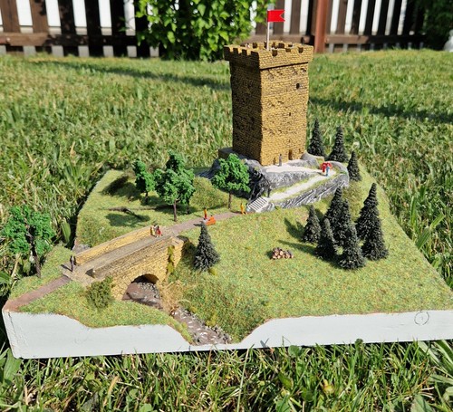 Turm burgruine mit brücke - mit,