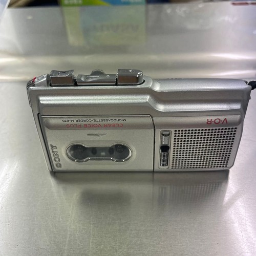 Sony 670 silber - m-670,