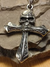 Halskette in Silber Totenkopf