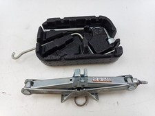 WAGENHEBER Toyota Verso S MPV 1.33 16V Dual VVT-I (1NRFE) 2016