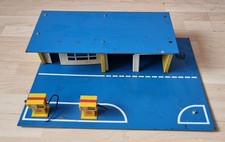 DDR Spielzeuge Tankstelle
