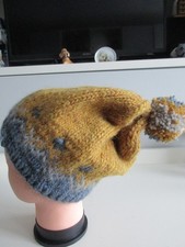 Damen (Herren?) Mütze für die kalte Jahreszeit aus Islandwolle (Alafoss Lopi)