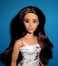 %***Sehr hübsche Barbie Curvy