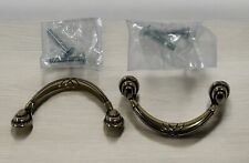 2 dekorative Möbelgriffe Bronziert Zamak Artnr. 437010 mit Verzierung 64 mm HSI