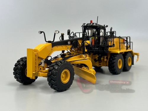 Cat motorgrader next - 18,