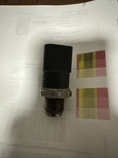 BOSCH Sensor, Kraftstoffdruck  u.a. für MERCEDES-BENZ, SMART A0041536728