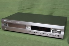Yamaha CDX-493  CD-Player   + BA    ***  1 Jahr GW